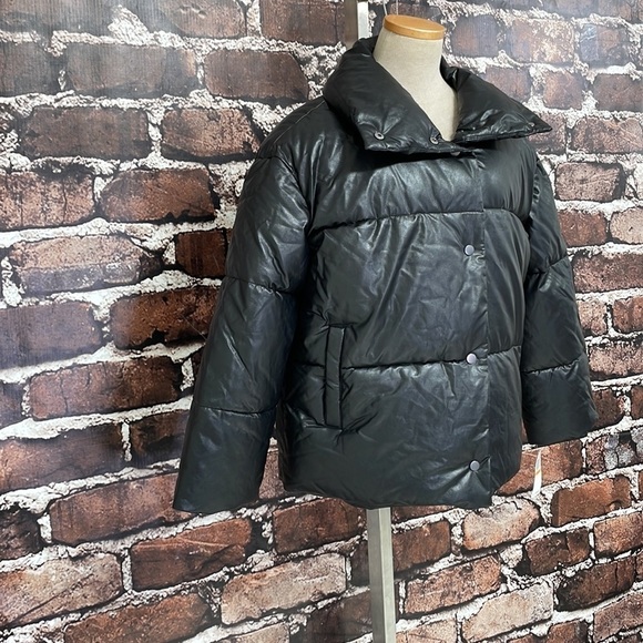 Vigoss Puffer Coat Winter Jacket Black NWT Pockets Size Small - Picture 5 of 12